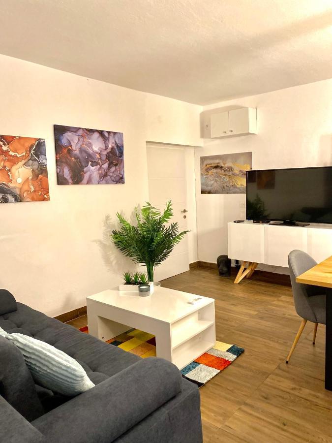 Apartments Stara Baška Buitenkant foto